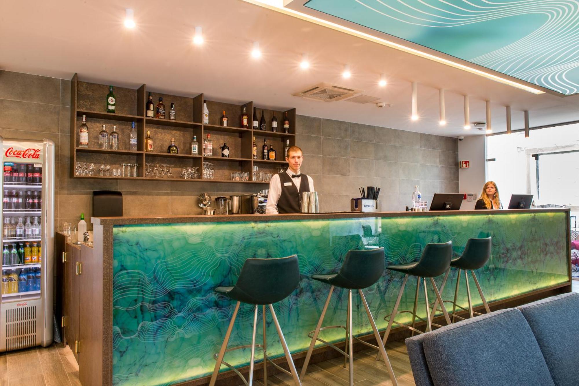 Akademia Hotel Balatonfured Luaran gambar